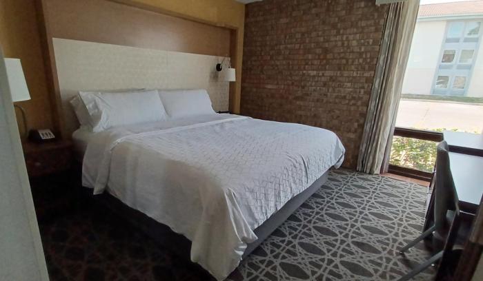 holiday inn mcallen medical center area