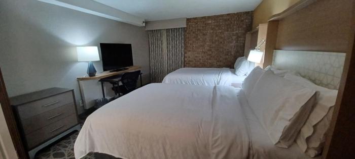 holiday inn mcallen medical center area