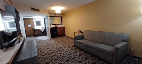 holiday inn mcallen medical center area
