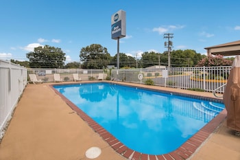 best western mckenzie