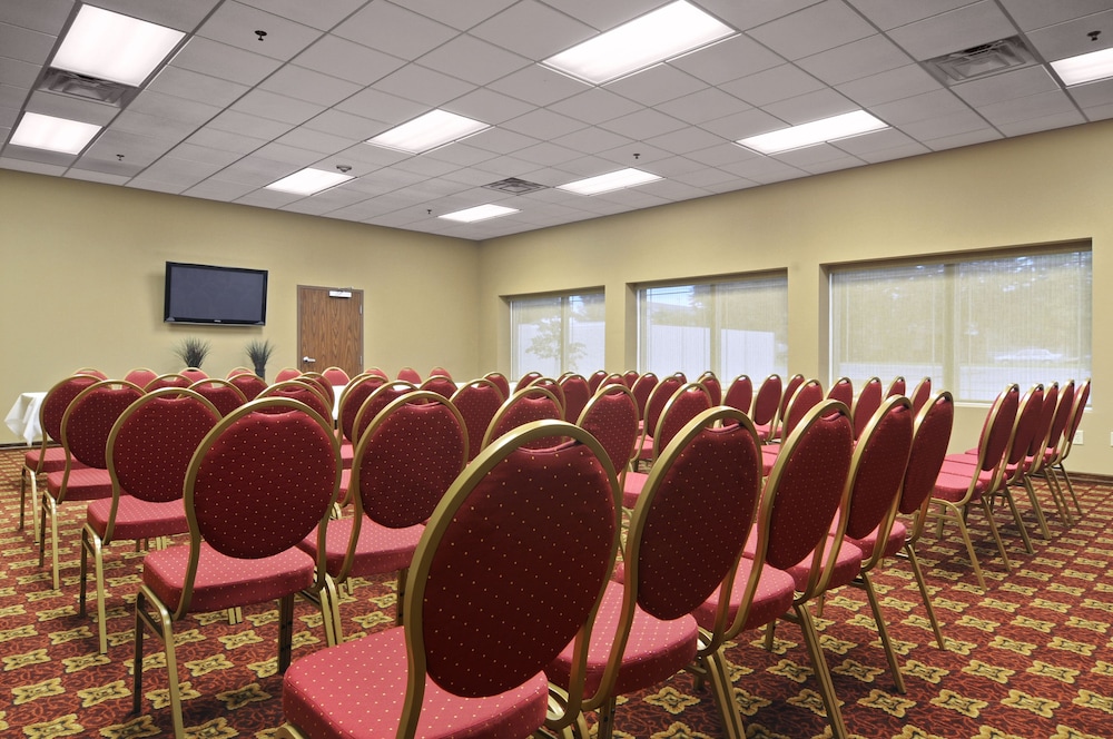 quality inn and suites monterey tn crossville tn