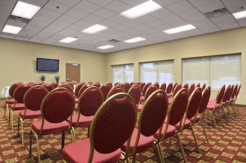 quality inn and suites monterey tn crossville tn