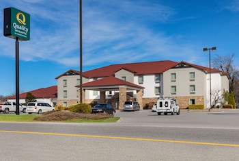quality inn and suites monterey tn crossville tn