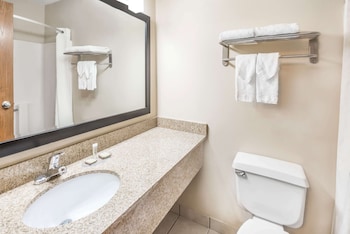Super 8 By Wyndham Bloomington University Area,Indiana>>Bloomington,2 star