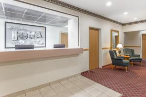 Super 8 By Wyndham Cresco Ia,Decorah>>Cresco,2 star