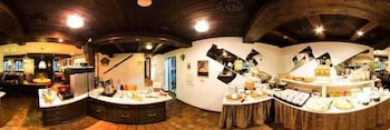 hotel alex