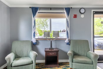 super inn by oyo lansing mi