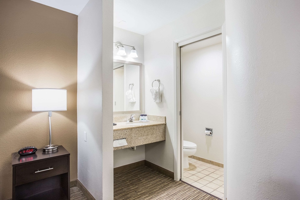quality inn and suites meridian west boise
