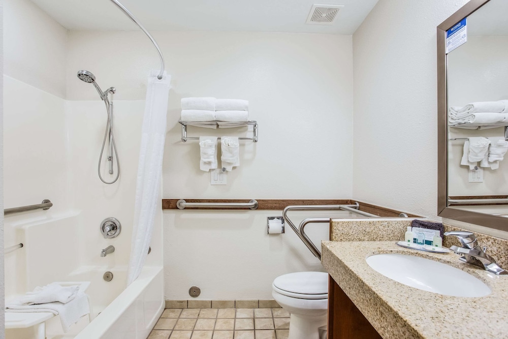 quality inn and suites meridian west boise