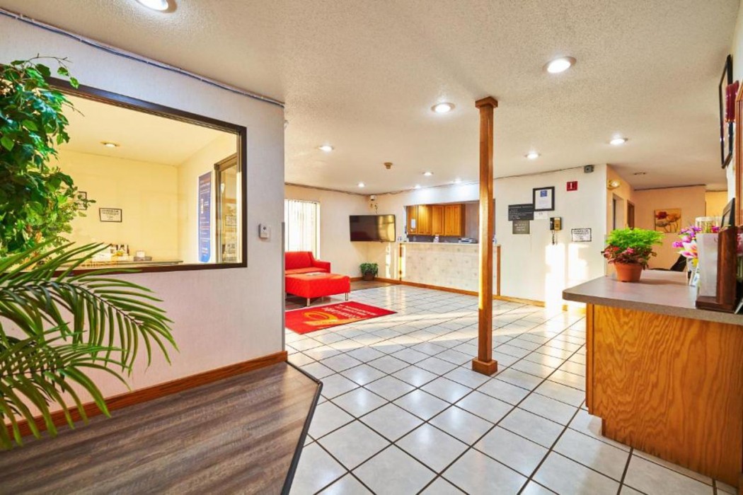 econo lodge