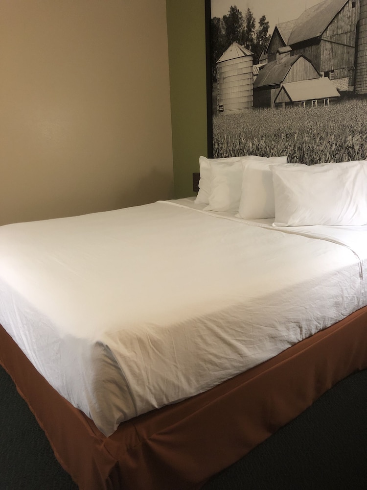 americas best value inn onawa