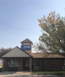 americas best value inn onawa