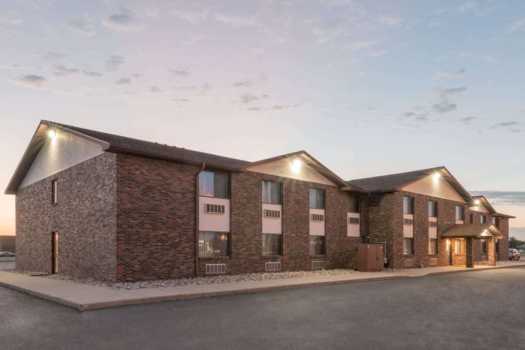 super 8 by wyndham perham