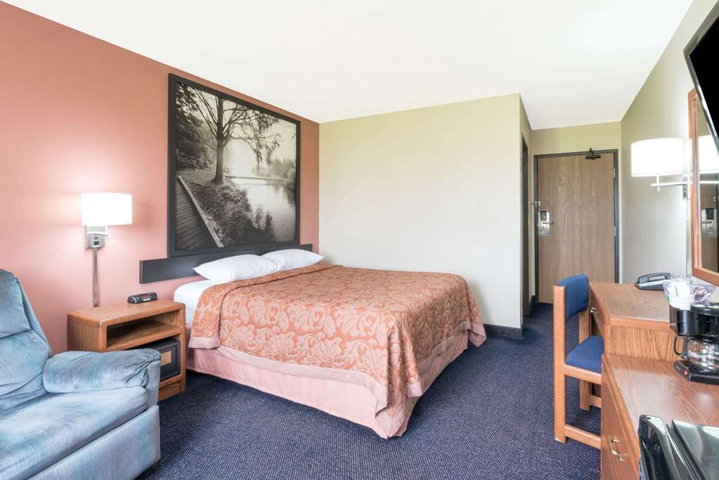 super 8 by wyndham perham