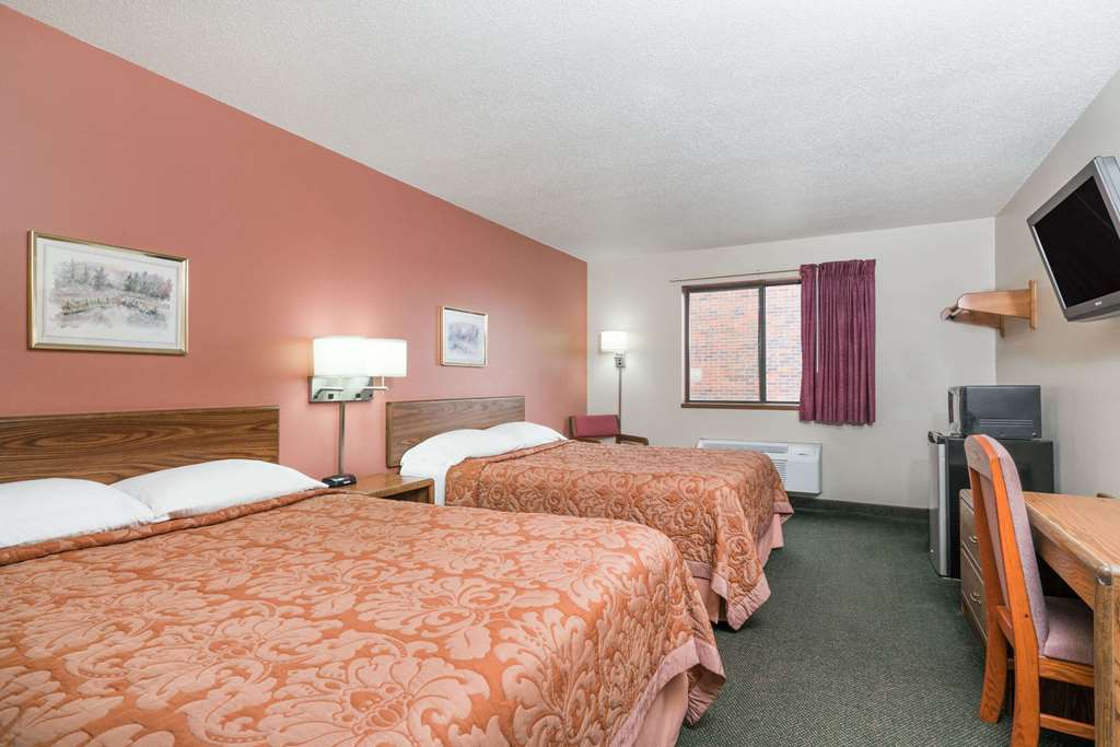 super 8 by wyndham perham