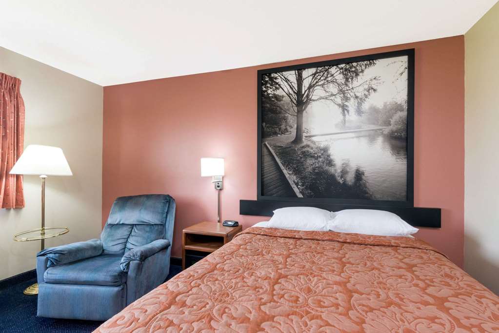 super 8 by wyndham perham