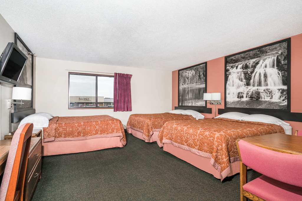 super 8 by wyndham perham