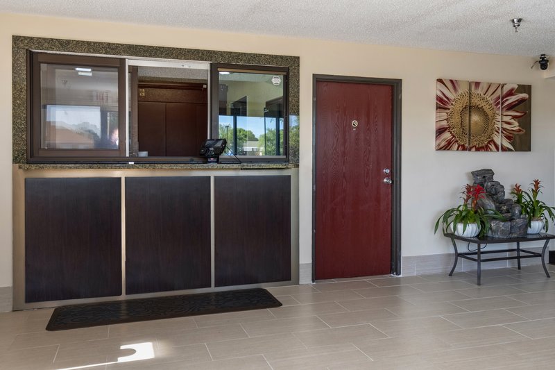 red roof inn norfolk portsmouth