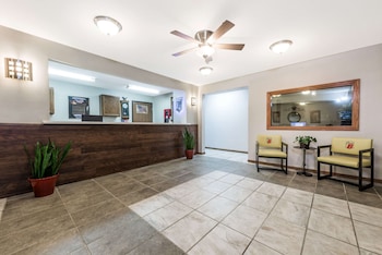 Super 8 By Wyndham Smithville/Kansas City,Platte City>>Kansas City,2 star