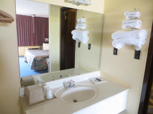 innkeeper motel hamel