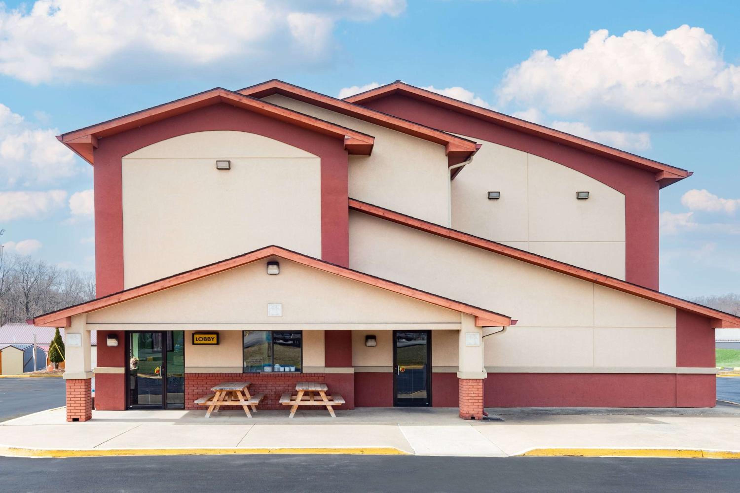 super 8 by wyndham waynesburg