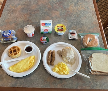 super 8 by wyndham wheatland wyoming