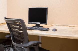 super 8 by wyndham wheatland wyoming