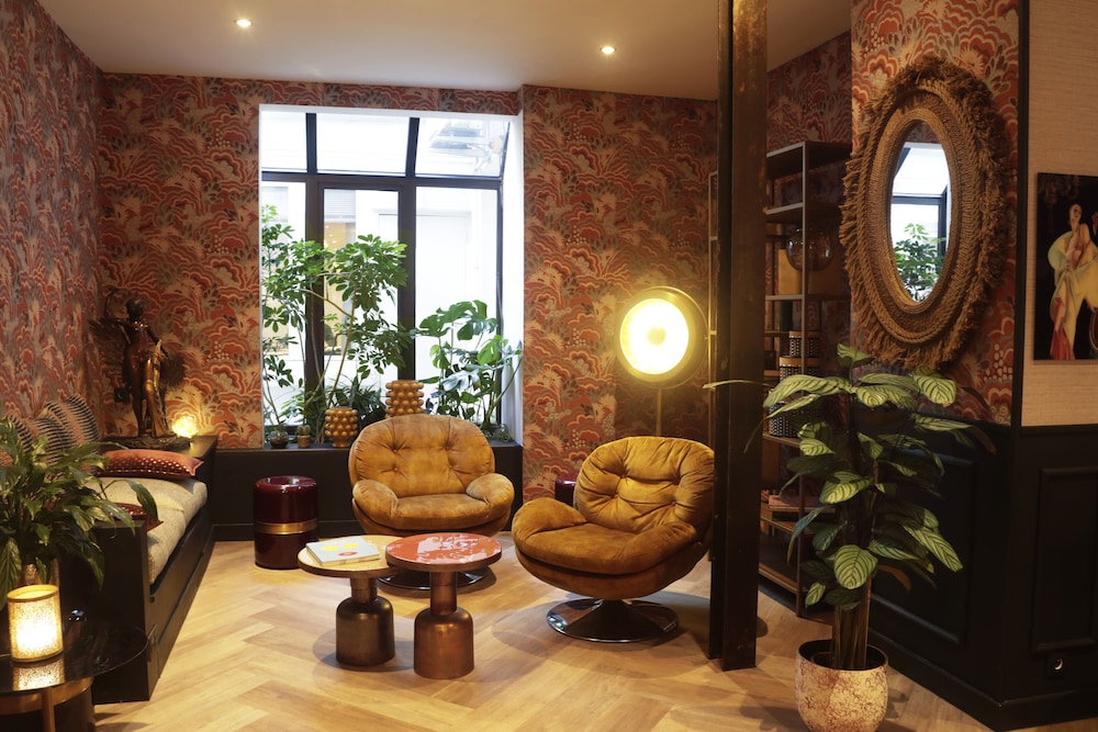 hotel moris grands boulevards