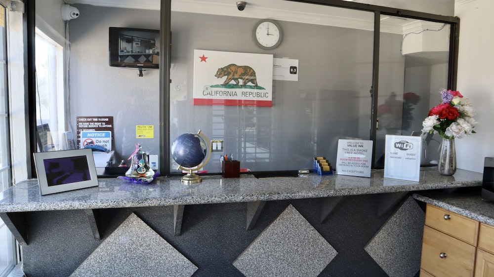 value inn bellflower