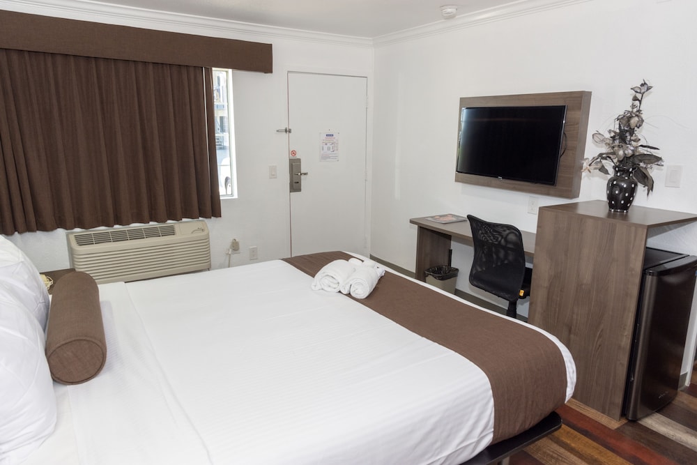 value inn bellflower