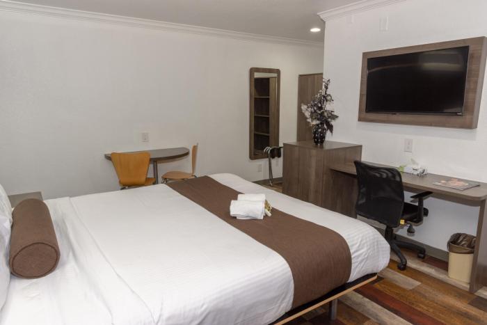value inn bellflower