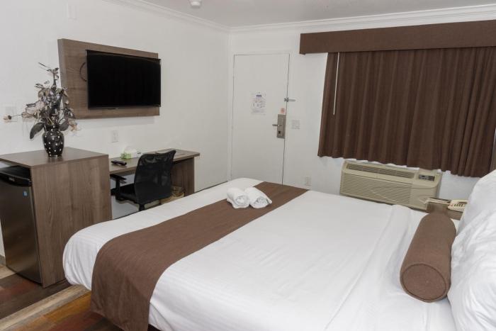 value inn bellflower