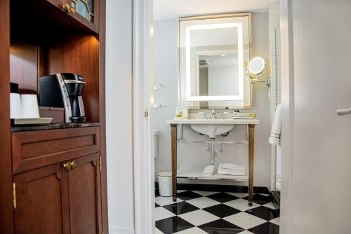 intercontinental new york barclay by ihg
