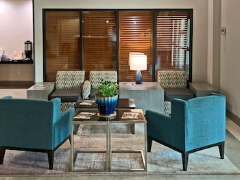 comfort inn and suites columbus north