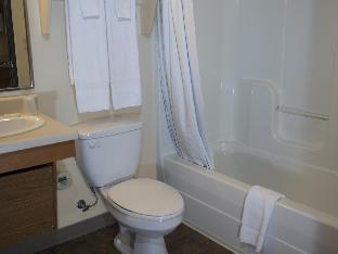 woodspring suites evansville east