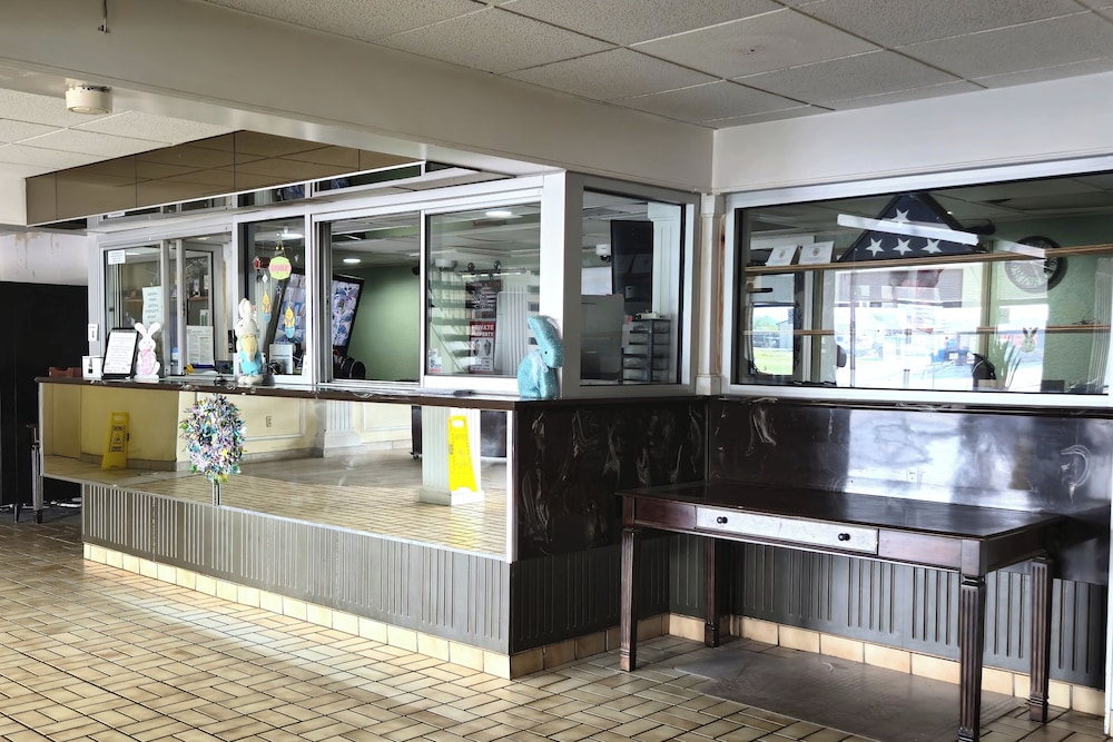 river valley inn and suites by belvilla