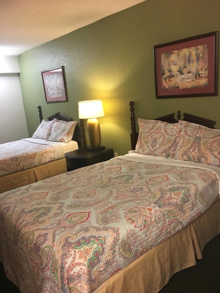 river valley inn and suites by belvilla