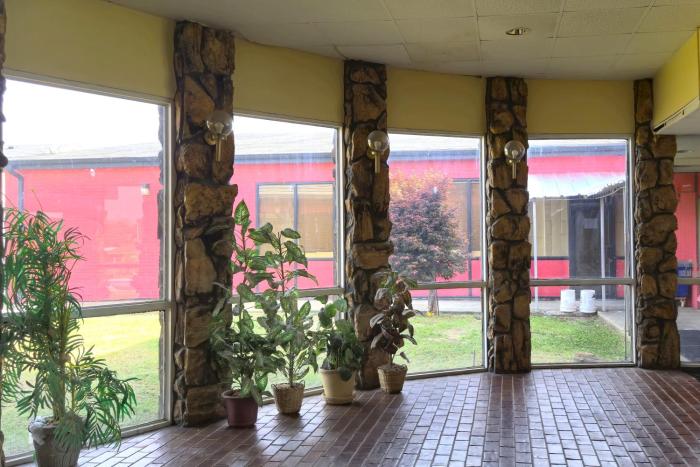 river valley inn and suites by belvilla