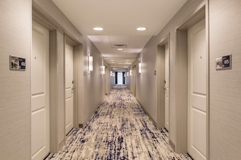 hampton inn and suites newport cincinnati