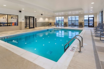 hampton inn and suites newport cincinnati