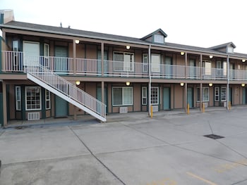 Sweet Breeze Inn,Josephine County>>Grants Pass,2 star