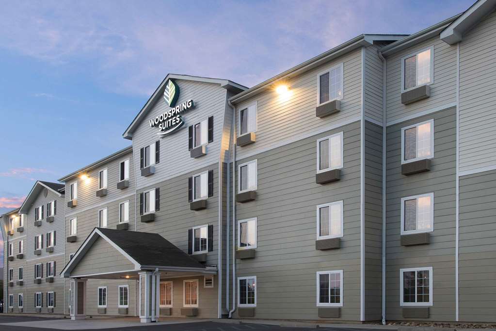 woodspring suites greenville central i 85