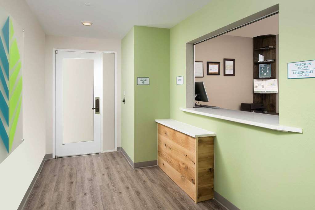 woodspring suites greenville central i 85