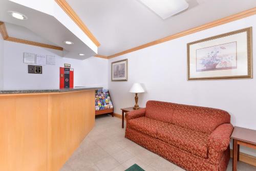 tower inn and suites of guilford madison