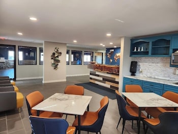 Amerivu Inn And Suites - Hayward Wi,Hayward>>Cable,2 star
