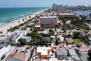 villa sinclair beach suites and spa