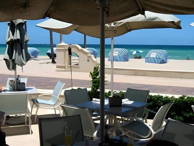 villa sinclair beach suites and spa