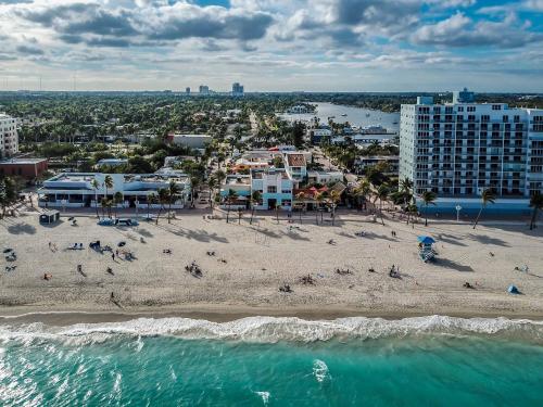 villa sinclair beach suites and spa