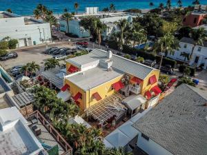 villa sinclair beach suites and spa