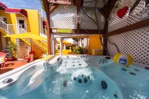 Villa Sinclair Beach Suites And Spa,,3 star